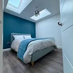 Black Dub Casa de Férias *